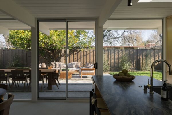 12-web-or-mls-So Gold Photo-12