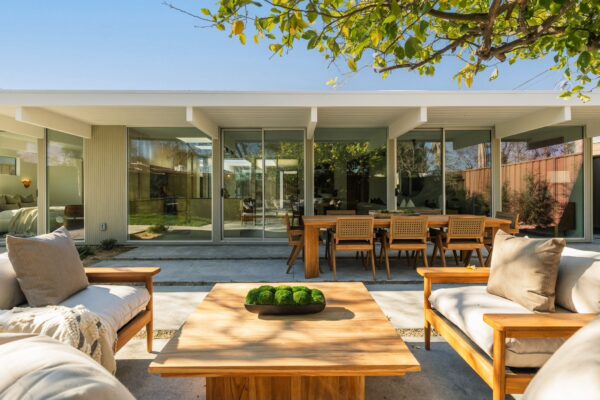 35-web-or-mls-So Gold Photo-35