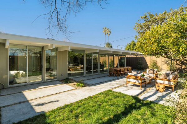 36-web-or-mls-So Gold Photo-36